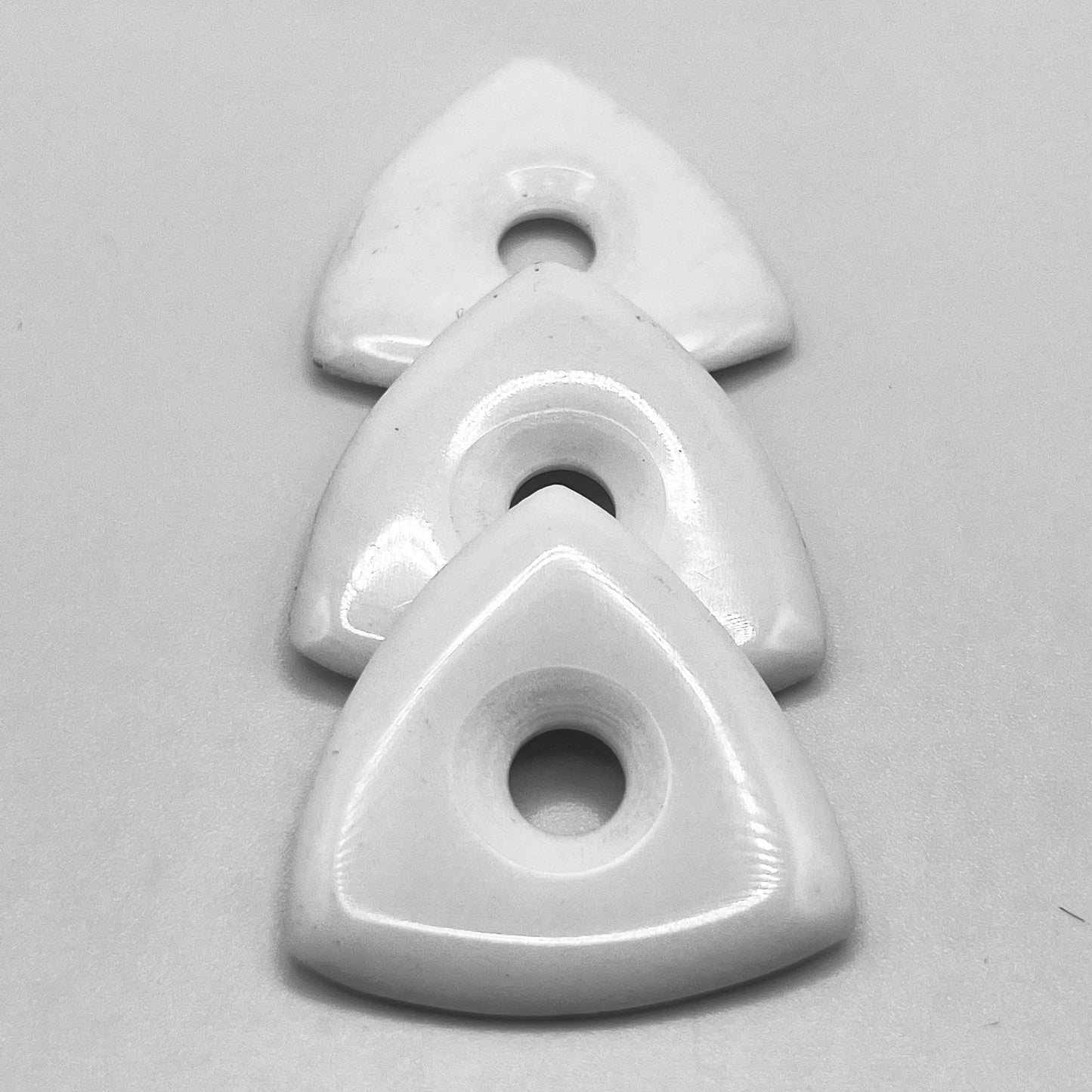 Buffalo Bone TriStar Guitar Picks with Grip Hole – US Blues®