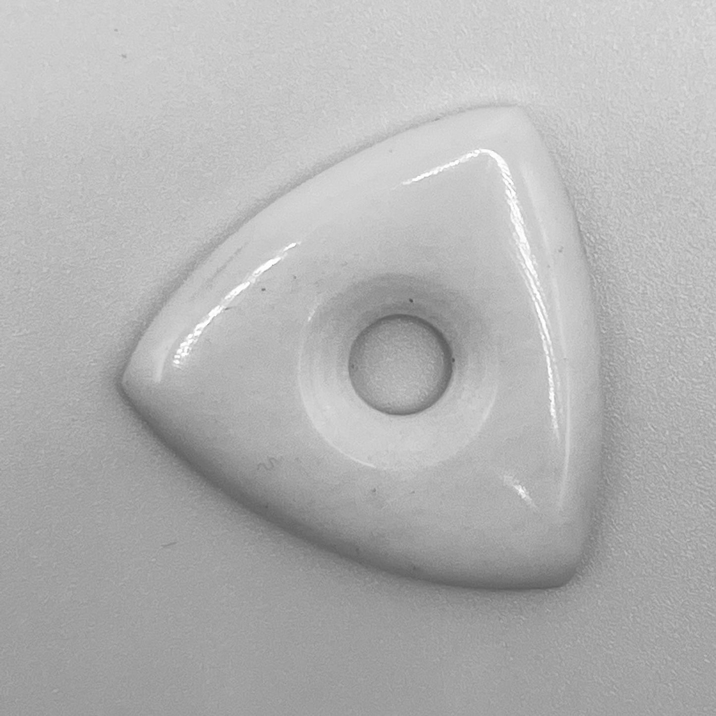 Buffalo Bone TriStar Guitar Picks with Grip Hole – US Blues®